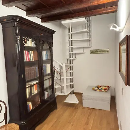 Aat - Charme - 3* Bari